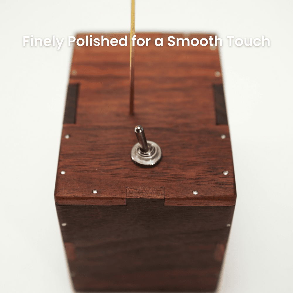 Cisne autómata MarinerPoet™ hecho a mano de nogal